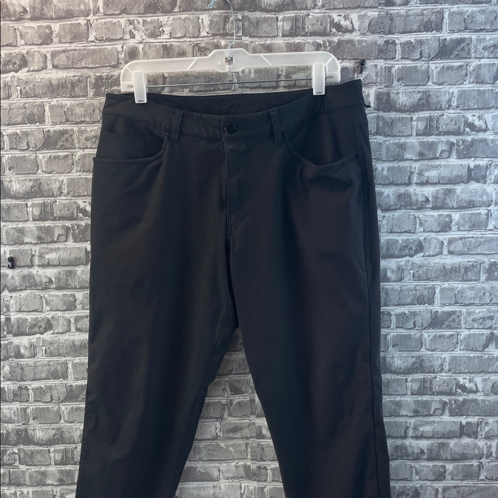 Lululemon‎ Black Straight-Leg Pants